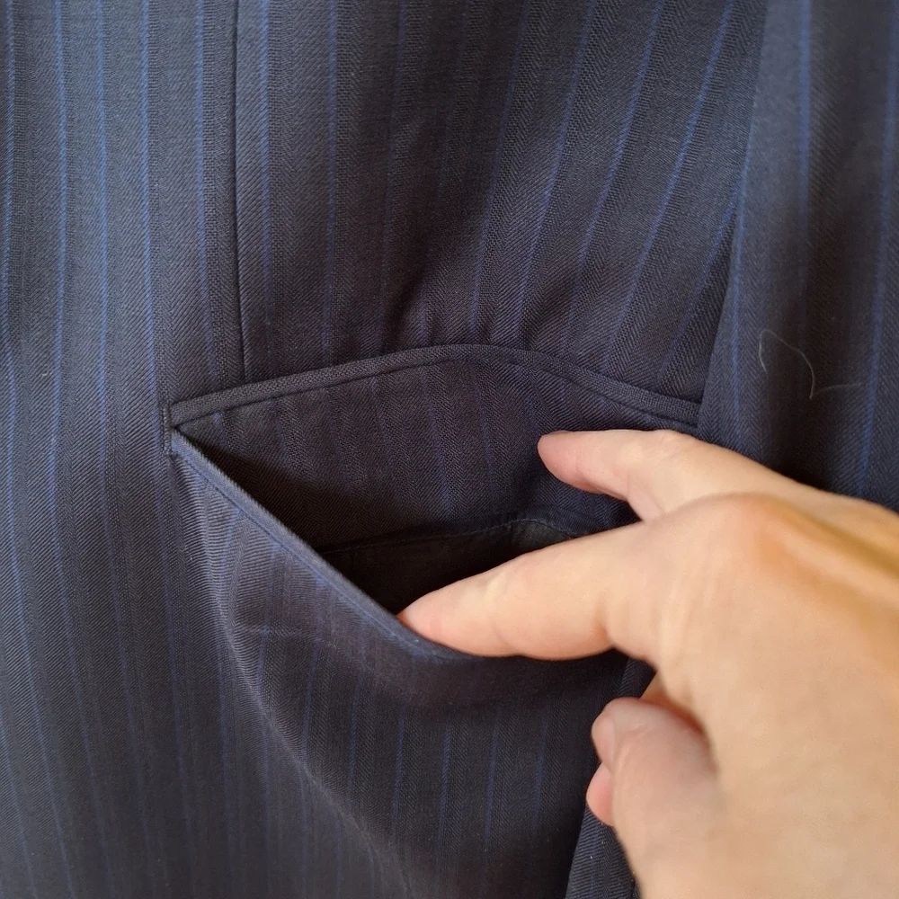 LAUREN Ralph Lauren Navy Pinstriped Sport Coat 100% Wool Stretch Mens 42Reg